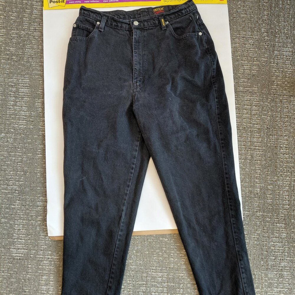 Vintage Sasson High-Rise Straight Leg Jeans — Distressed 90s/80s Denim —Sz 17/18